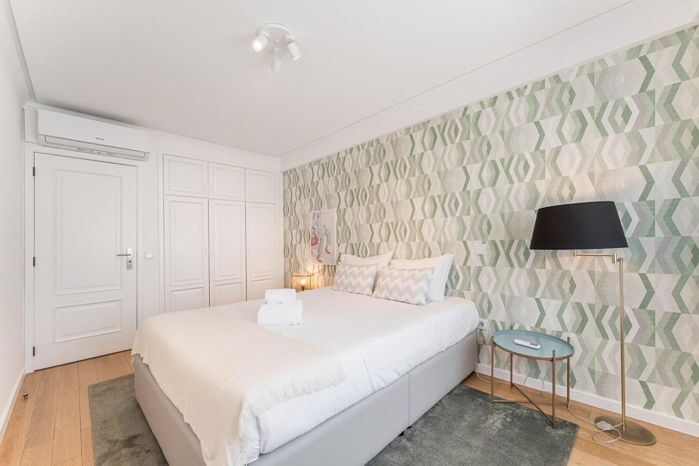 Guestready - Geometric Dawn In Vila Do Conde Buitenkant foto